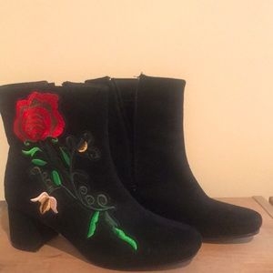 Vintage Rose booties
